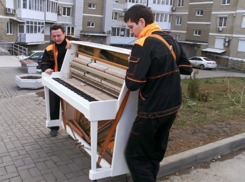 Перевозка пианино и рояля в Валуйках — цена от 852 руб., грузчики, упаковка — Мастер24