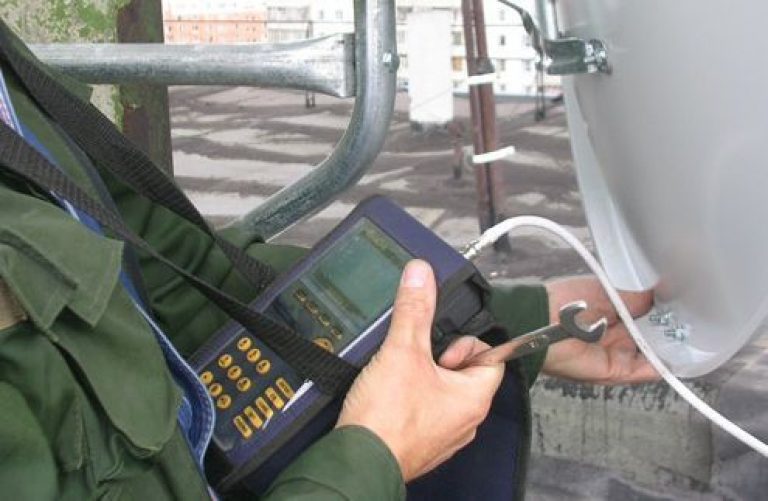 Установка спутниковой антенны в Валуйках в октябре